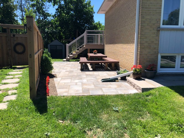 Living Construction and Landscaping Inc