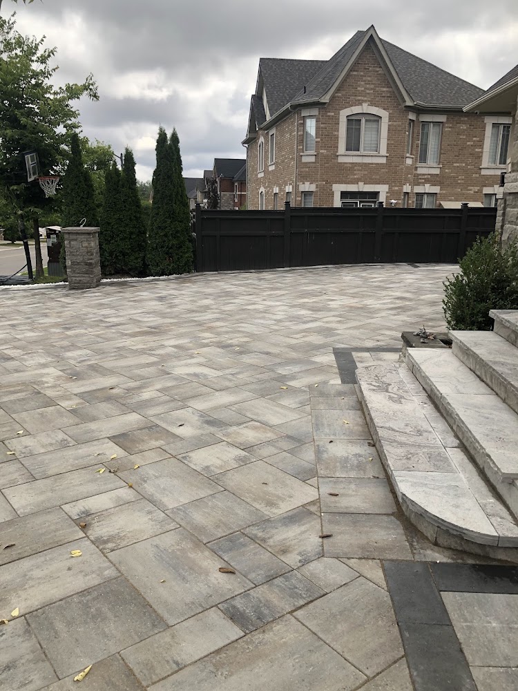 GreenRange landscaping Interlock, Commercial & Residential Snow Removal services