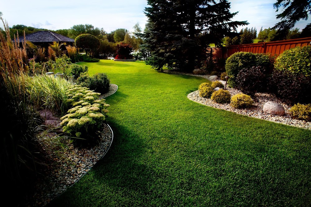 RootWell Landscaping