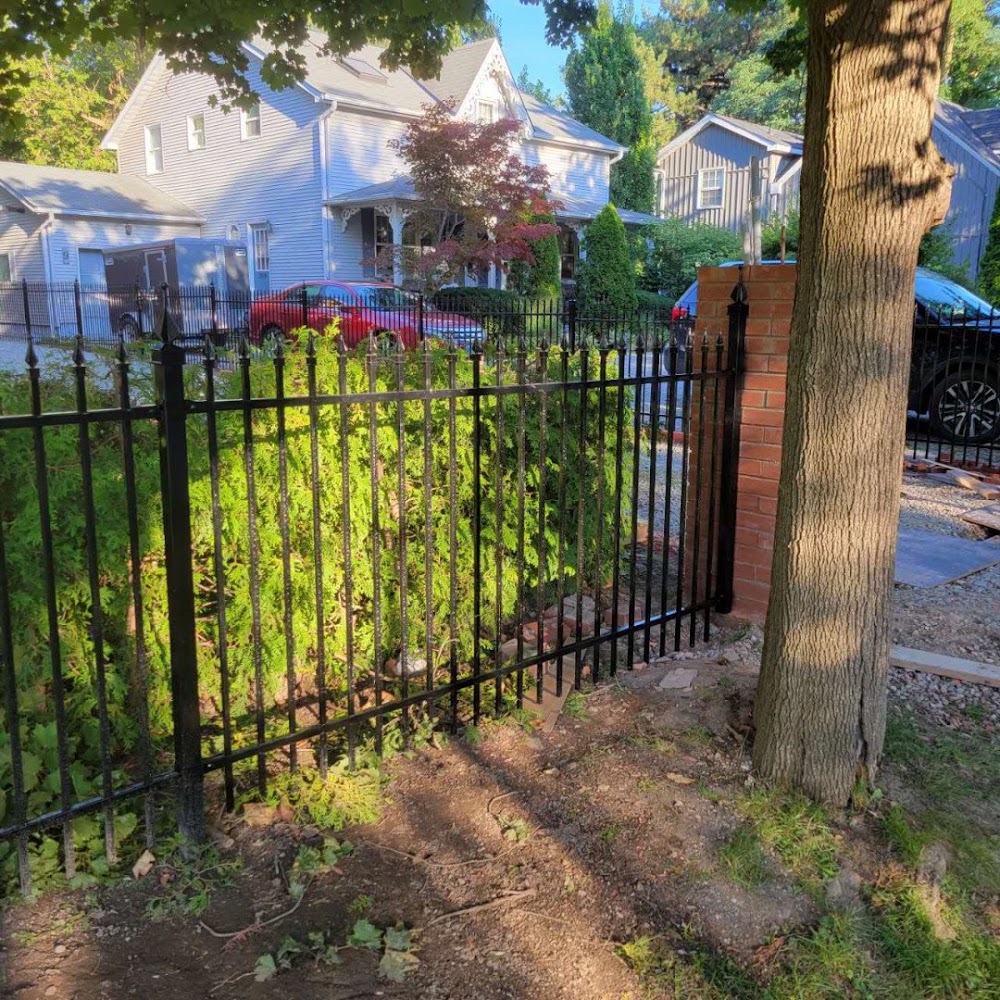 Spring Breezes Landscaping